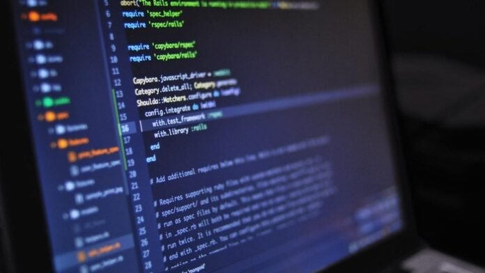 What is Bespoke Software?- Definition, Uses, Features and More